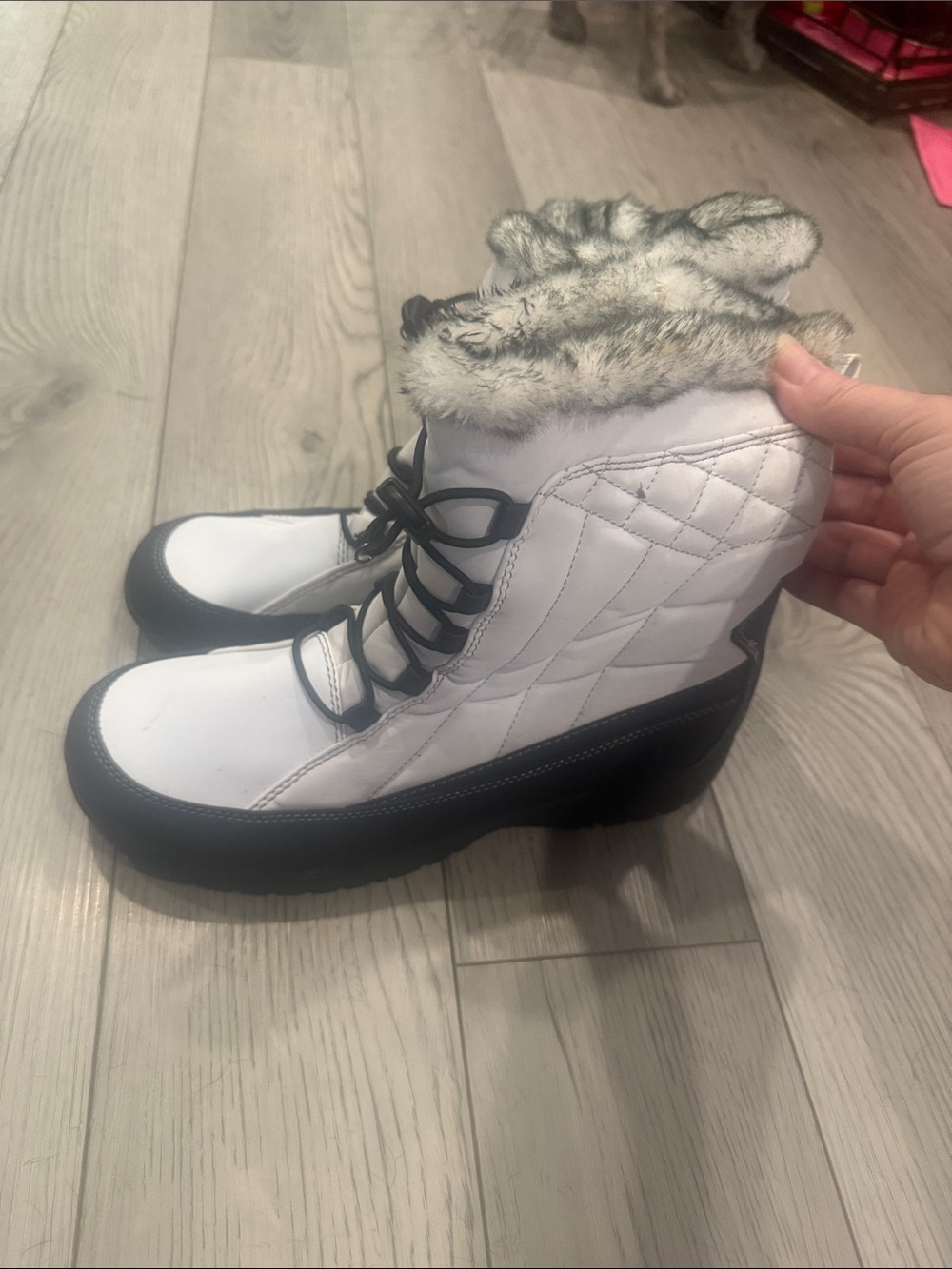 totes Women's White and Black Faux Fur Winter Boots - Picture 2 of 5